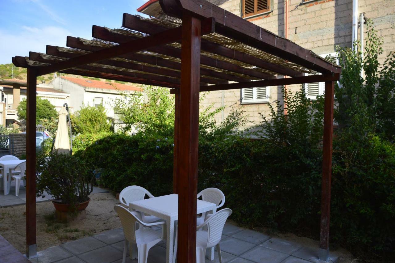 B&B Villa Elisa Bosa Exterior photo
